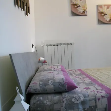 Civico 29 Apartman Collestrada